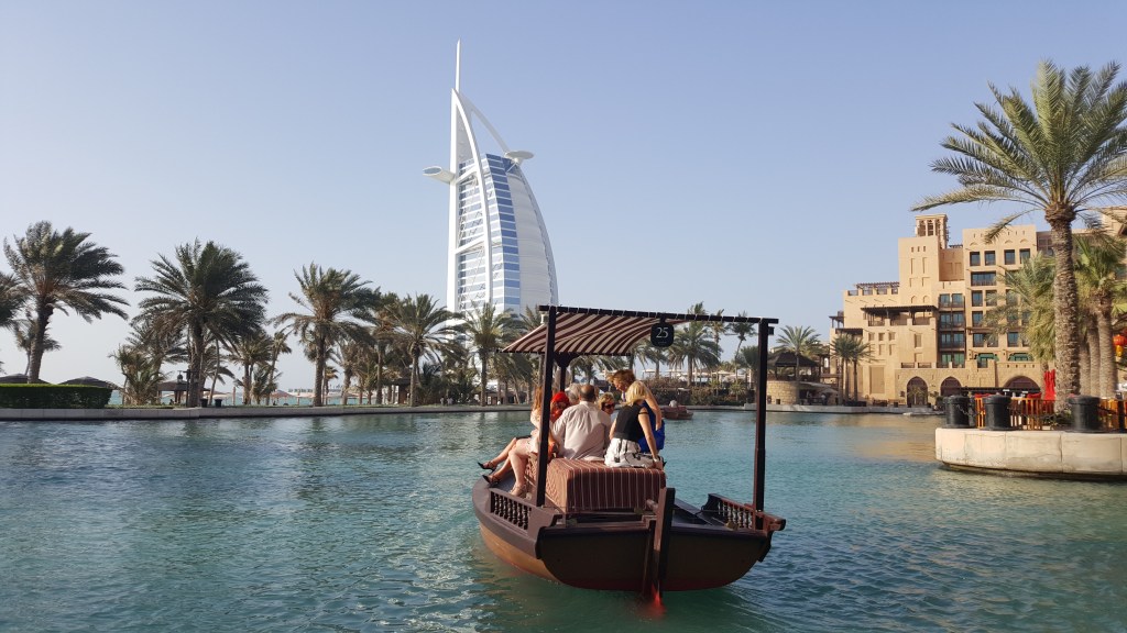 Plavba lodí Madinat Jumeirah