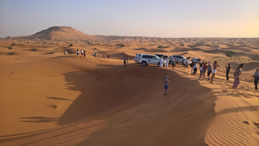 Dubai Safari zapad slunce na dunach